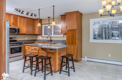 2800 Nugget Lane Anchorage AK-large-011-