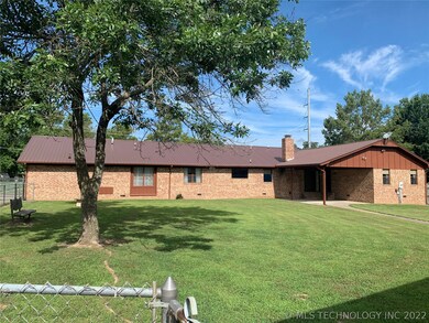 2502 Hardy Springs Rd, McAlester, OK 74501 - photo 3