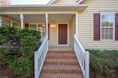 111 Petree Rd, Winston Salem, NC 27106 - photo 2