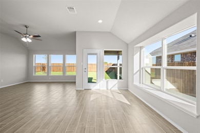 10333 Lenten Rose St, Fort Worth, TX 76036 - photo 7