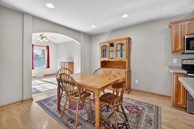 1402 Candlelight Ln unit 1, Fond Du Lac, WI 54937 - photo 3