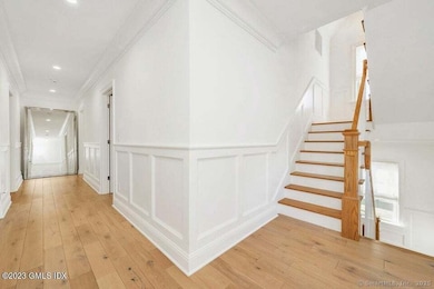 1 Home Place unit A, Greenwich, CT 06830 - photo 2