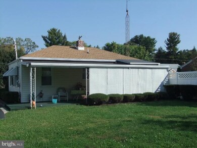 17529 Lincolnshire Rd, Hagerstown, MD 21740 - photo 2