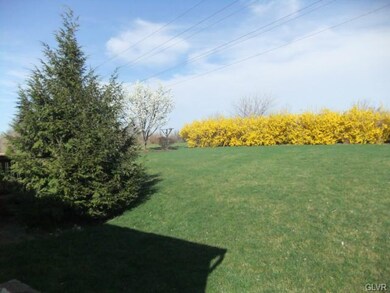 5349 Princeton Rd, Macungie, PA 18062 - photo 2