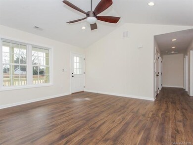Photo of 28 Trillium Meadows Lane - Similar Interi