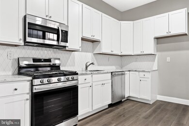 331 N Burlington St, Gloucester City, NJ 08030 - photo 4