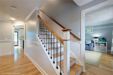 6 Lambert Ln, Warren, RI 02885 - photo 5