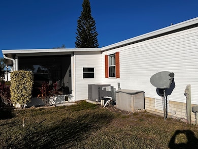 54 Treasure Cir, Sebastian, FL 32958 - photo 3