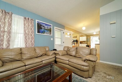 Living room (3)