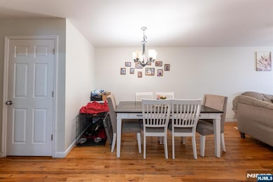 DINING ROOM 1ST FLOOR