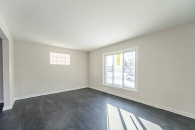 819 Suffolk Ave, Westchester, IL 60154 - photo 2