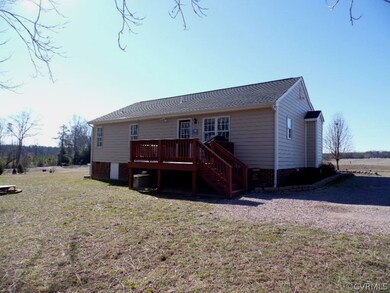 119 Skyllar Ln, Dunnsville, VA 22454 - photo 2