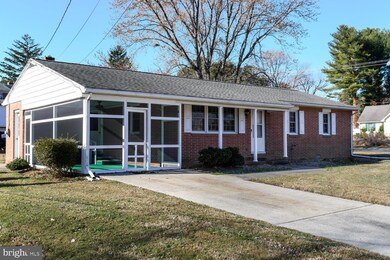 202 Glen St, Chestertown, MD 21620 - photo 2