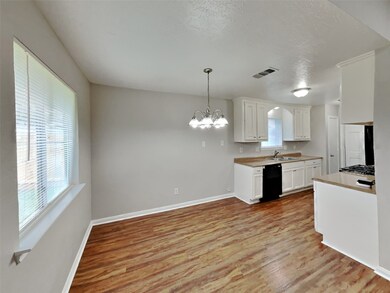 14142 Whispering Palms Dr, Houston, TX 77066 - photo 5