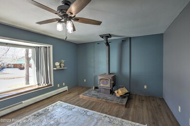 Living Room (2)
