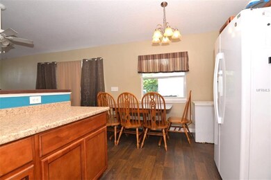 Dinette/Breakfast Area