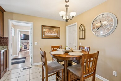 532 Douglas Ln, Lafayette, TN 37083 - photo 6