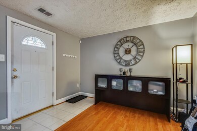 7205 Sheila Turn, Clinton, MD 20735 - photo 3