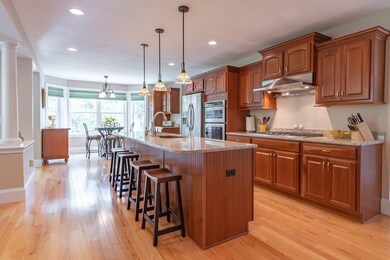 35 Pilgrim Cir, Nashua, NH 03063 - photo 4