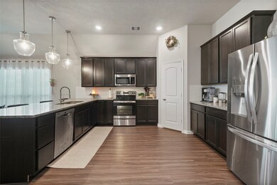 Large Kitchen with Walk-In Pantry