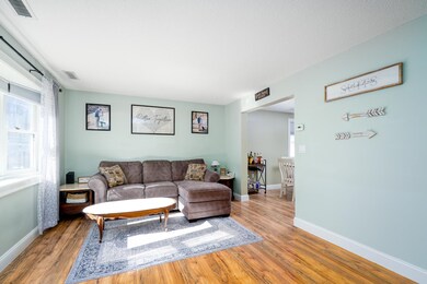 60 Birchwood Dr, Milford, NH 03055 - photo 4