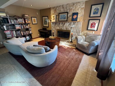 47 Vista Ave, Staten Island, NY 10304 - photo 6