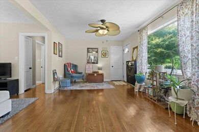 13-1846 Carlton Rd SW_13