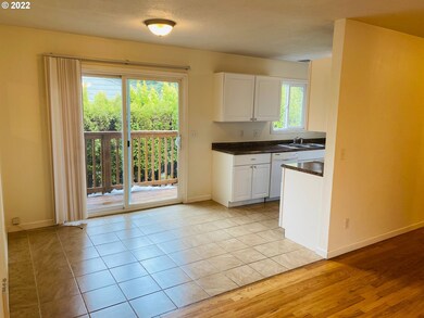 7652 N Vancouver Ave, Portland, OR 97217 - photo 6