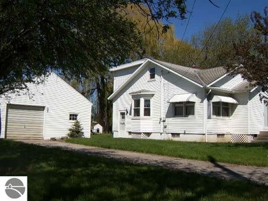 115 Saginaw St, Au Gres, MI 48703 - photo 4