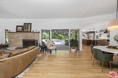 4820 Poe Ave, Woodland Hills, CA 91364 - photo 6