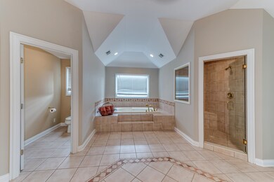 4827 Sebastian Ct, Naperville, IL 60564 - photo 7