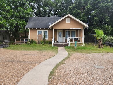 2809 Avenue F, Bay City, TX 77414 - photo 3