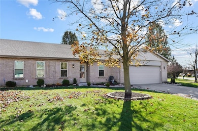 1976 Swallowtail Ct, Clayton, OH 45315 - photo 2