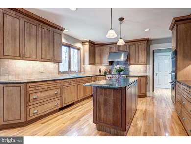 824 Happy Creek Ln, West Chester, PA 19380 - photo 5