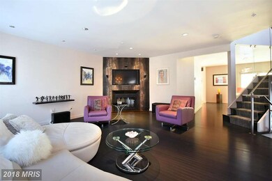 11415 Hollowstone Dr, Rockville, MD 20852 - photo 5