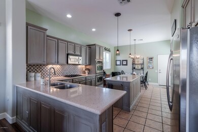 Kitchen (1)-SMALL