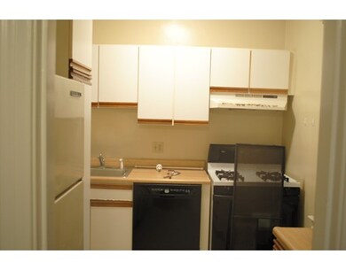 46 Chiswick Rd unit 4, Brighton, MA 02135 - photo 5