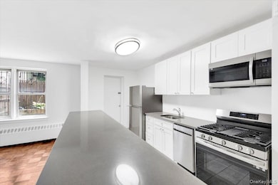 2630 Kingsbridge Terrace unit 2R, Bronx, NY 10463 - photo 7
