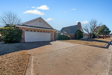 7649 Ruby Esther Cir, Abilene, TX 79606 - photo 2