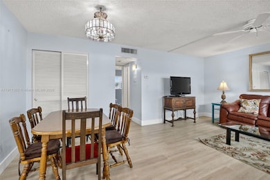 1354 N 12th Ct unit 11B, Hollywood, FL 33019 - photo 6