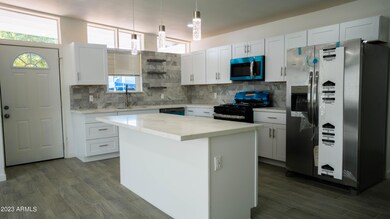 3527 W Lawrence Ln, Phoenix, AZ 85051 - photo 4