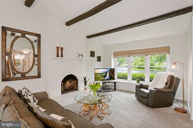 1637 Nathan Ln, Herndon, VA 20170 - photo 7