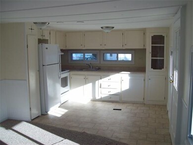 7 F St, Merrimac, MA 01860 - photo 3