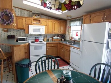 10 Hilltop Manor Mobile Home Park, Littleton, NH 03561 - photo 3
