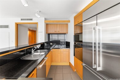 Nauru Tower unit 2905, Honolulu, HI 96814 - photo 6