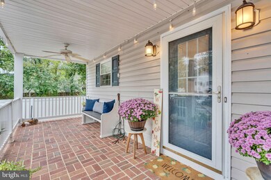 14331 Calvert St, Solomons, MD 20688 - photo 2