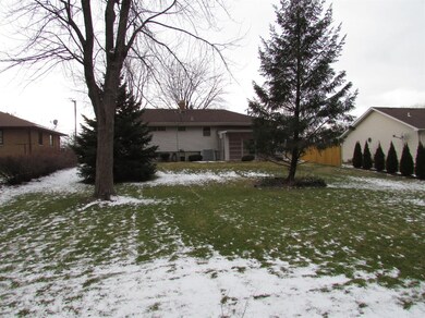 8623 Liable Rd, Highland, IN 46322 - photo 3