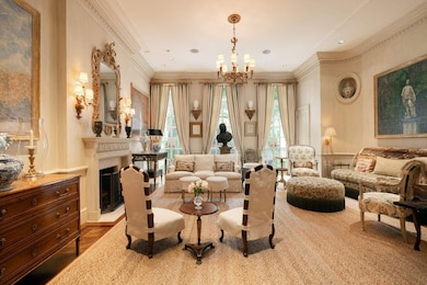 134 E 71st St, New York, NY 10021 - photo 3