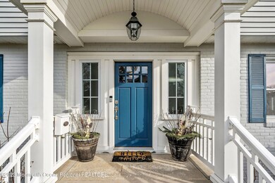 08-Front Walkway