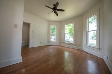 311 N Grant St, Edinburgh, IN 46124 - photo 3